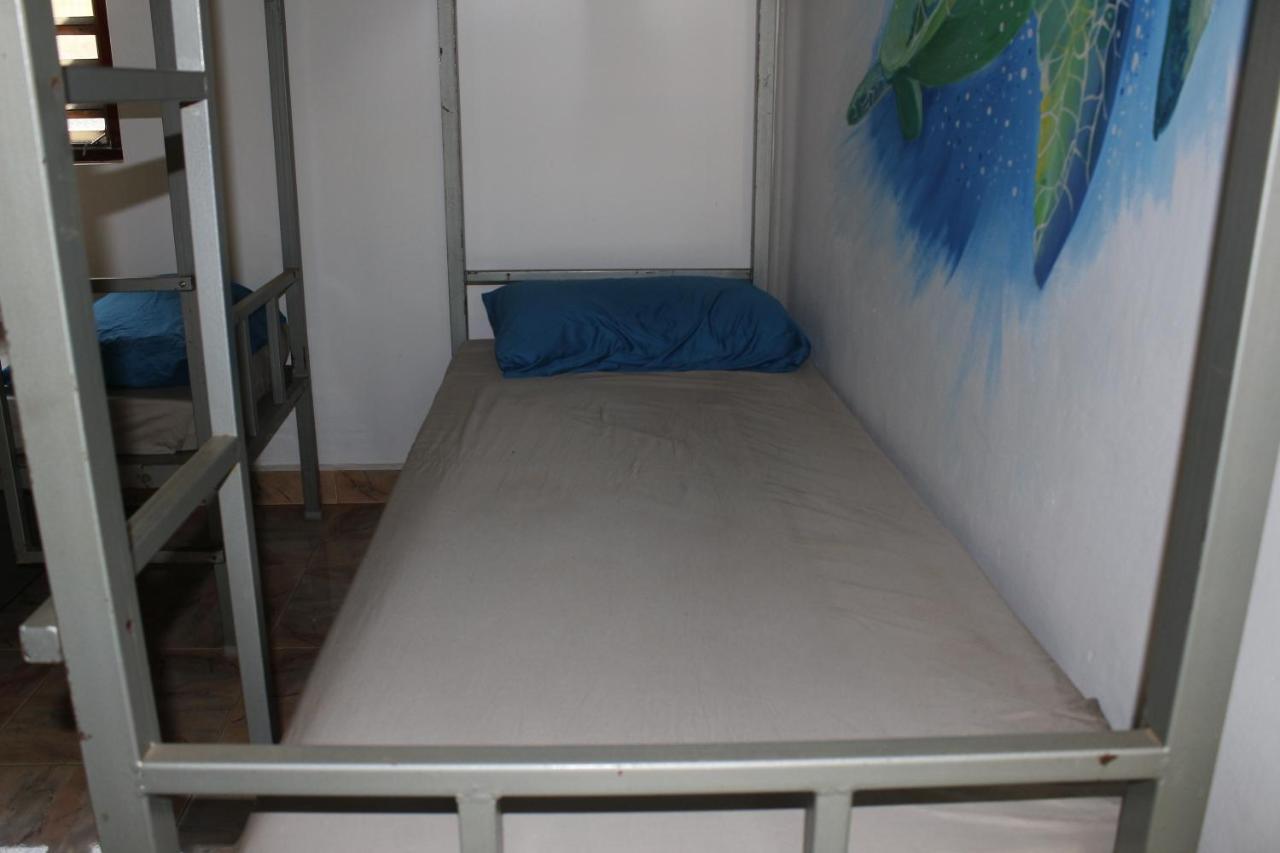 Tusker Tribe Hostel โกการ์นา ภายนอก รูปภาพ